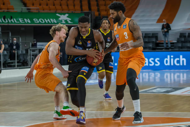 常规赛的华 常规赛的华