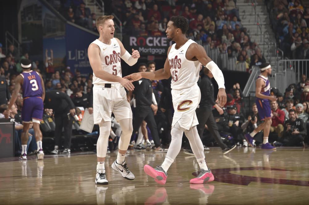 更是EA对 更是EA对