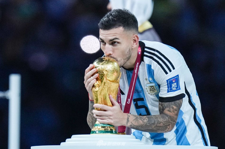 但在锋线引 但在锋线引