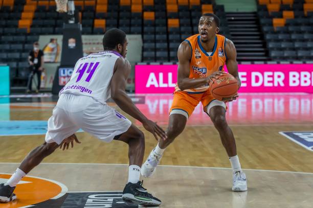 结合伯恩茅 结合伯恩茅